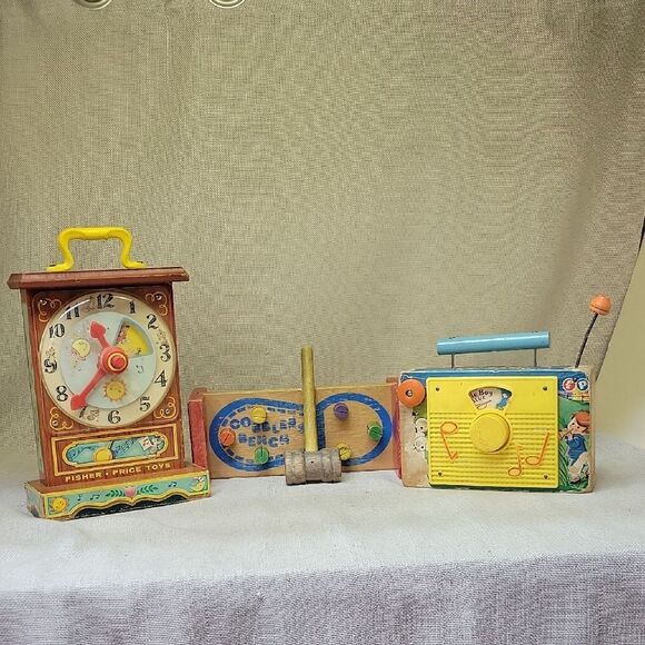 Fisher Price Clock, Radio, Playskool Cobblers Bench - Picture 1 of 13
